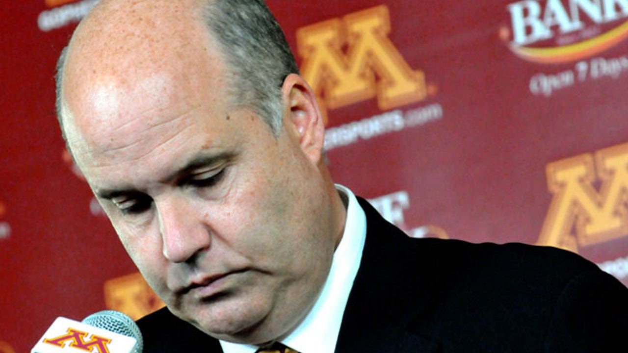 University says ex-Minnesota athletic director didn't disclose issue